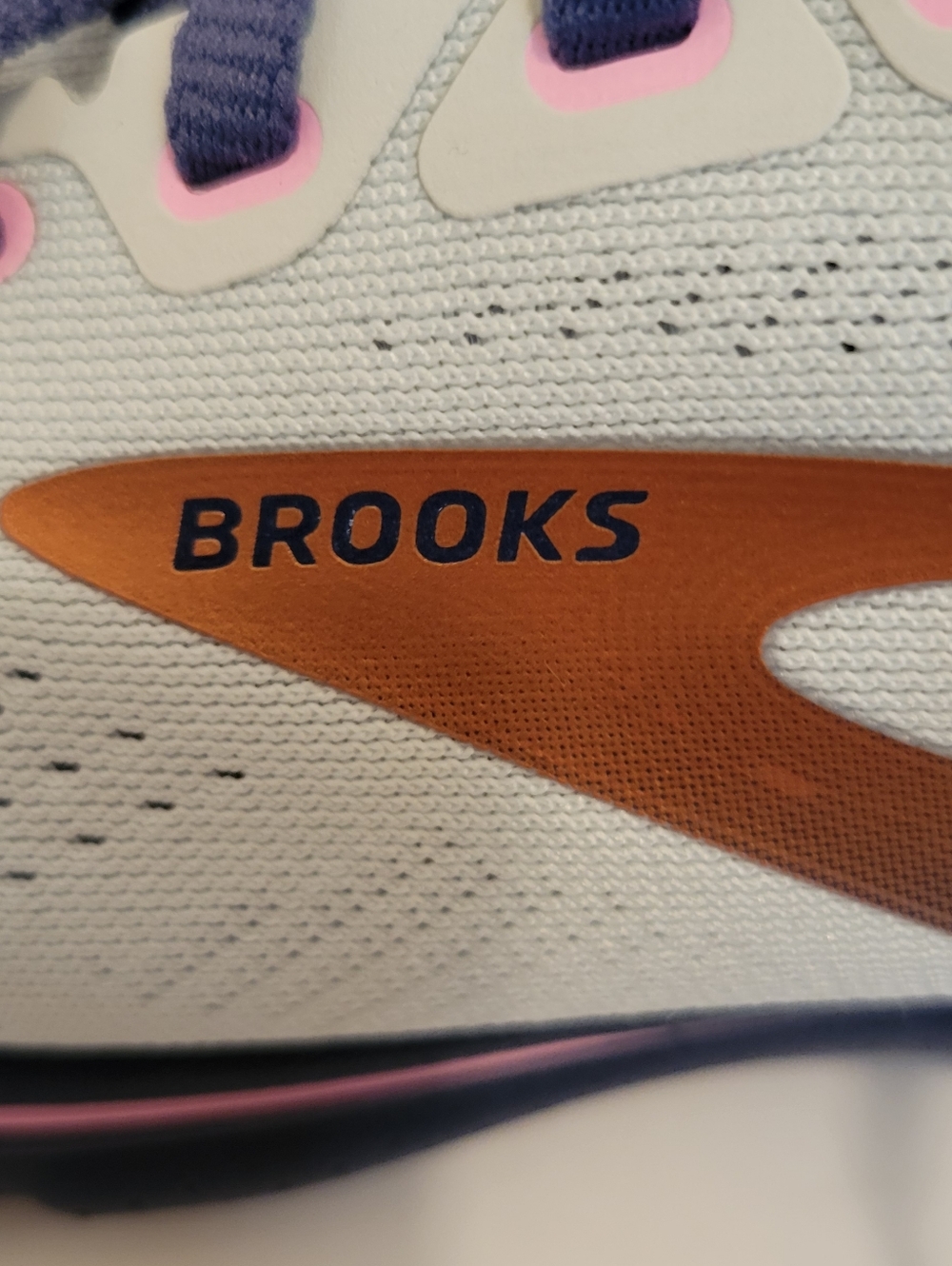 Brooks Ghost 15 Running Shoes Women’s Size 7 Wide D Cream Purple Pink Athletic - Picture 11 of 12